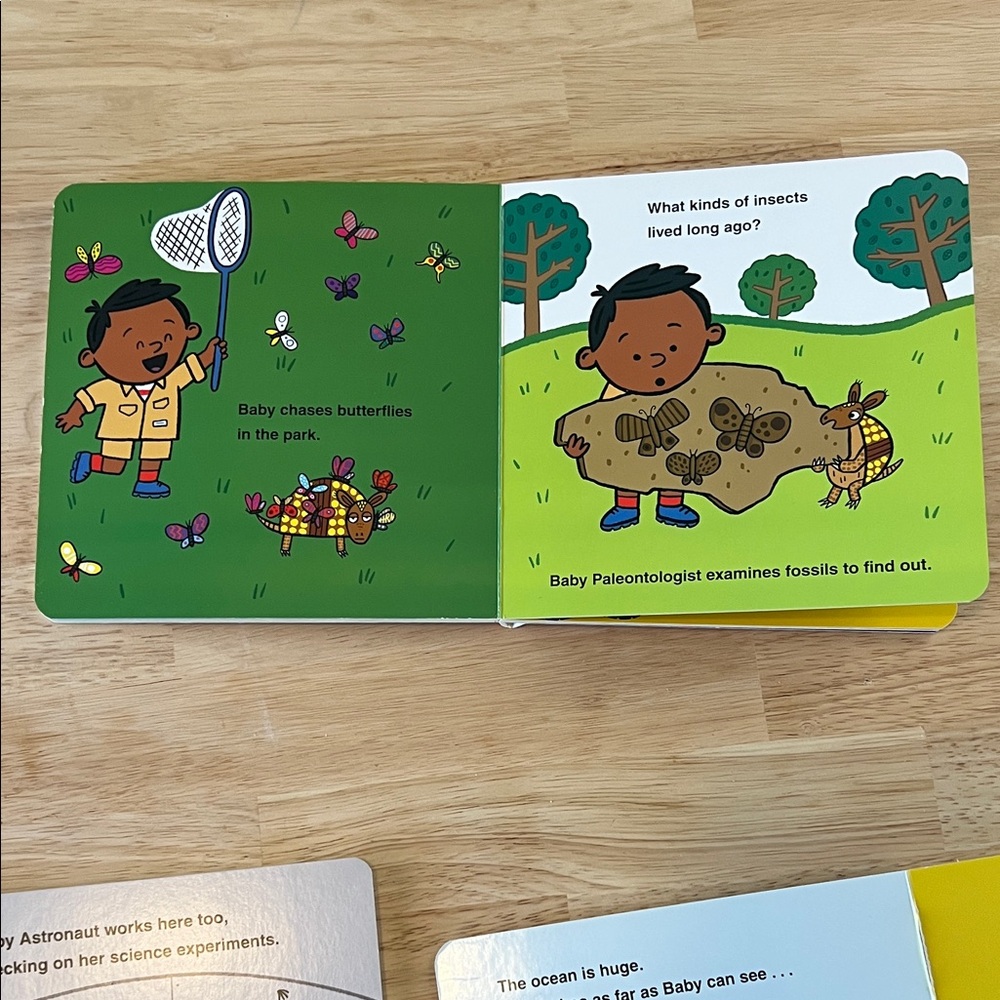 Baby Scientist Book Bundle - 4 Board Books - Picture 4 of 6
